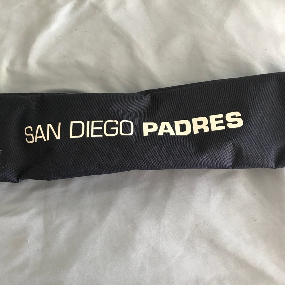 San Diego padres cross body beer holder - Picture 5 of 5
